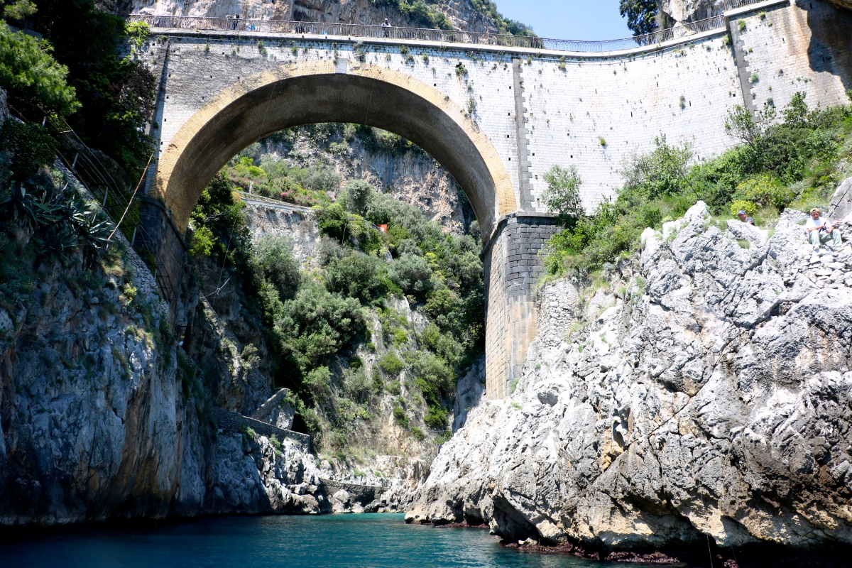 Furore bridge